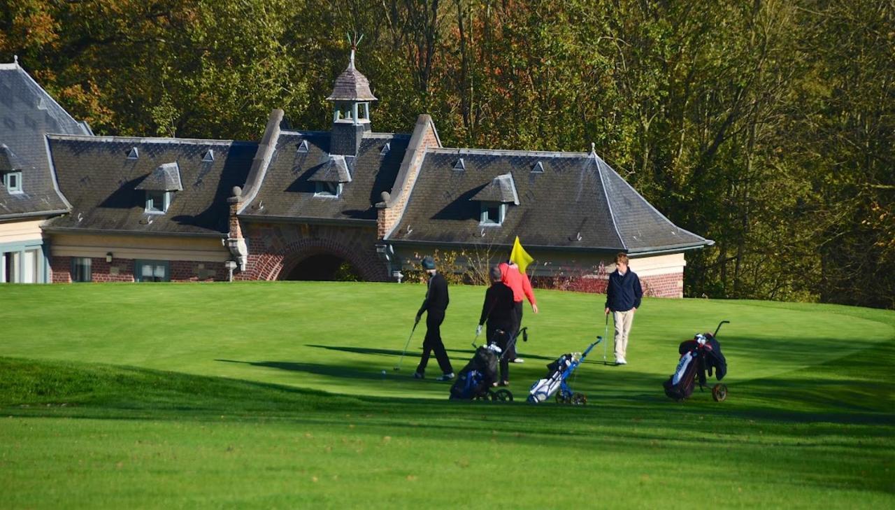 Le Logis Des Chenes, Superbe Bungalow Dans Quartier Residentiel Proche De Namur ヴェピオン エクステリア 写真