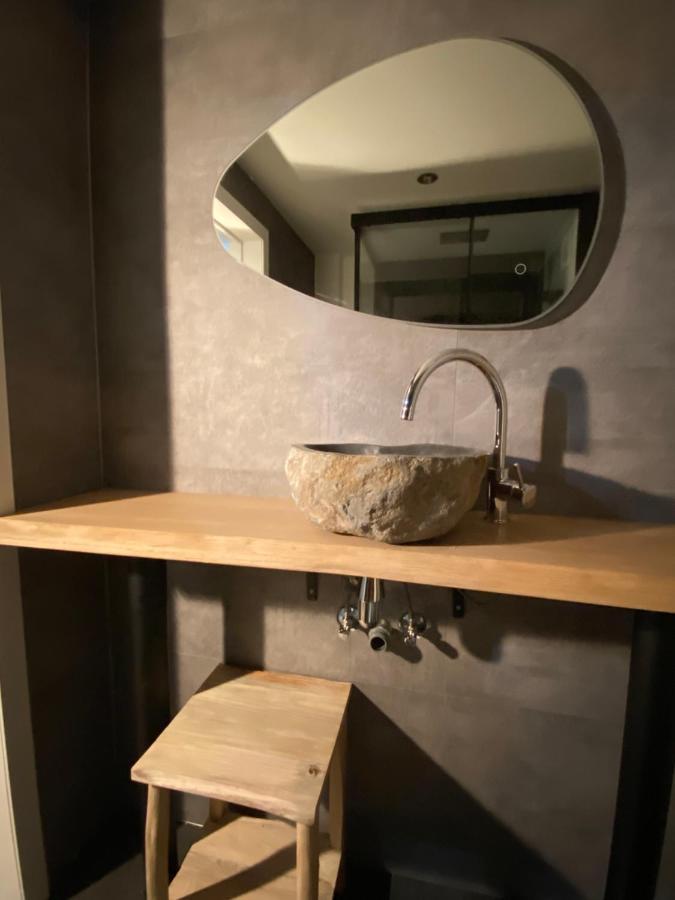 Le Logis Des Chenes, Superbe Bungalow Dans Quartier Residentiel Proche De Namur ヴェピオン エクステリア 写真