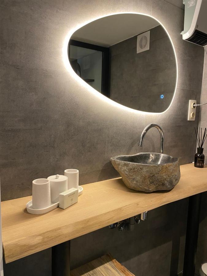 Le Logis Des Chenes, Superbe Bungalow Dans Quartier Residentiel Proche De Namur ヴェピオン エクステリア 写真